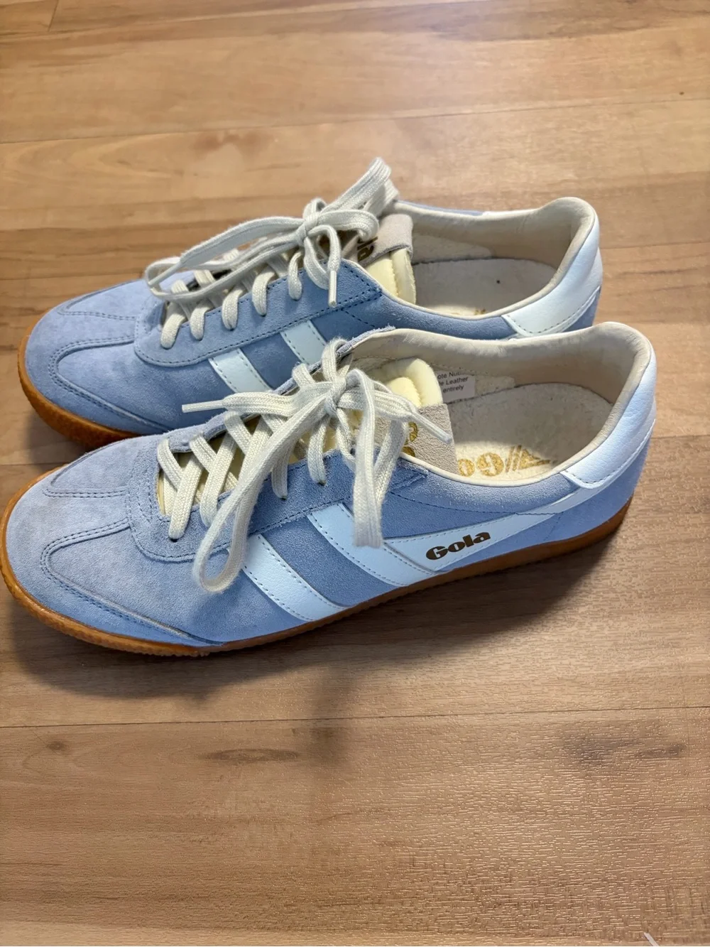 Gola Women’s Elan Sneakers in Light Blue, Size 9